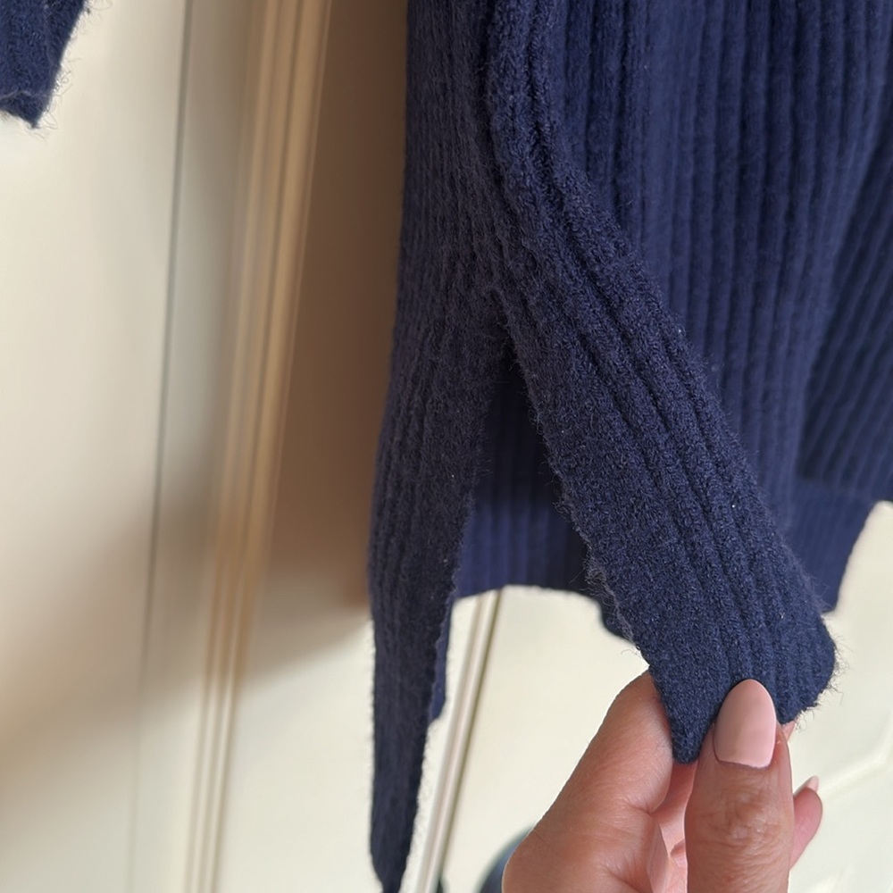 Navy blue sweater dress. High-low w side slits. Size M, would definitely fit L. - Picture 6 of 6